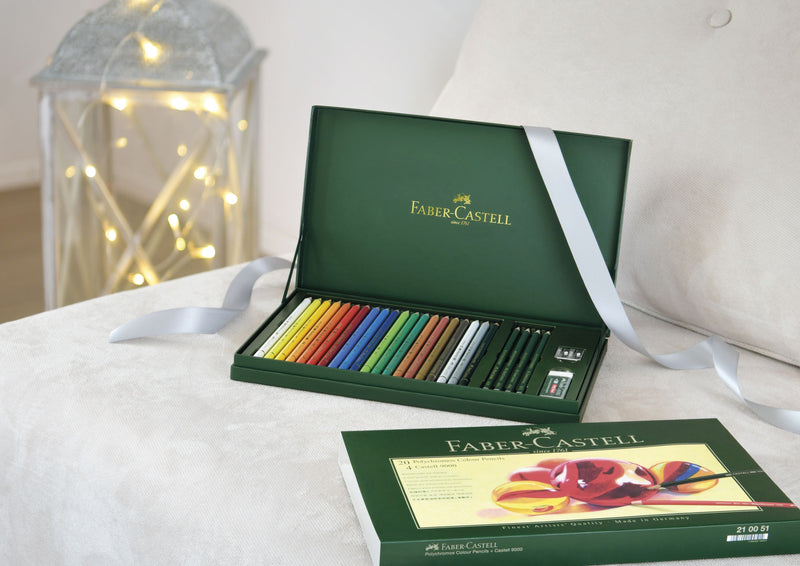 Set Cadou 20 Creioane Colorate Polychromos și 4 Creioane Grafit Castell 9000 Faber-Castell