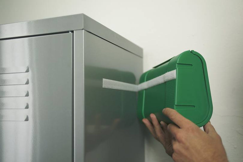 Bandă Adezivă cu Arici Neagră 1 m x 20 mm Tesa