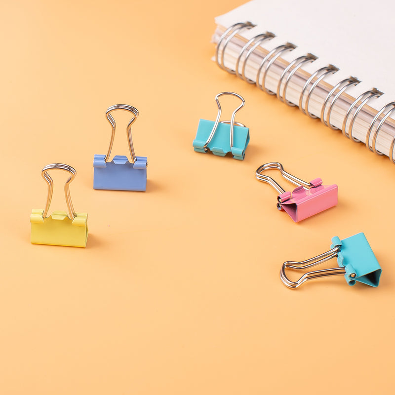 Clips Hartie 15 mm Color 60 Buc/cut. Plastic Deli