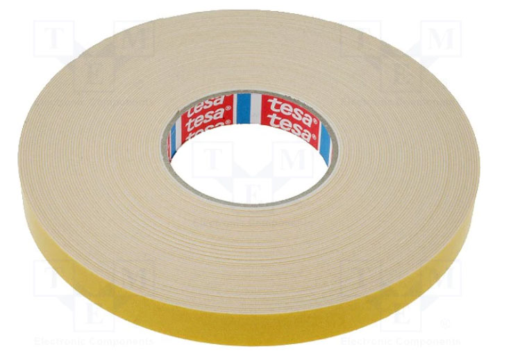 Bandă Dublu Adezivă Buretată 25 m x 19 mm Tesa