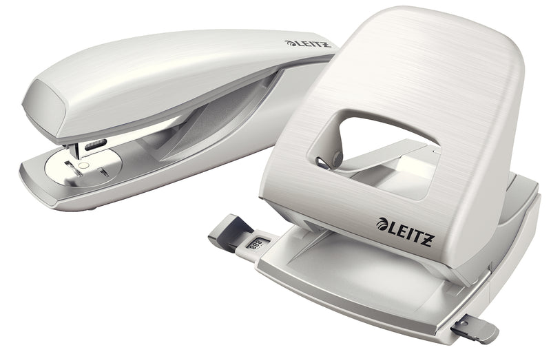 Capsator Premium Leitz Style 5562, 30 Coli, Capse 24/6, Alb Arctic